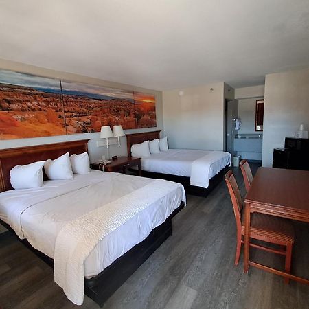 Days Inn By Wyndham Safford, Az Exterior photo