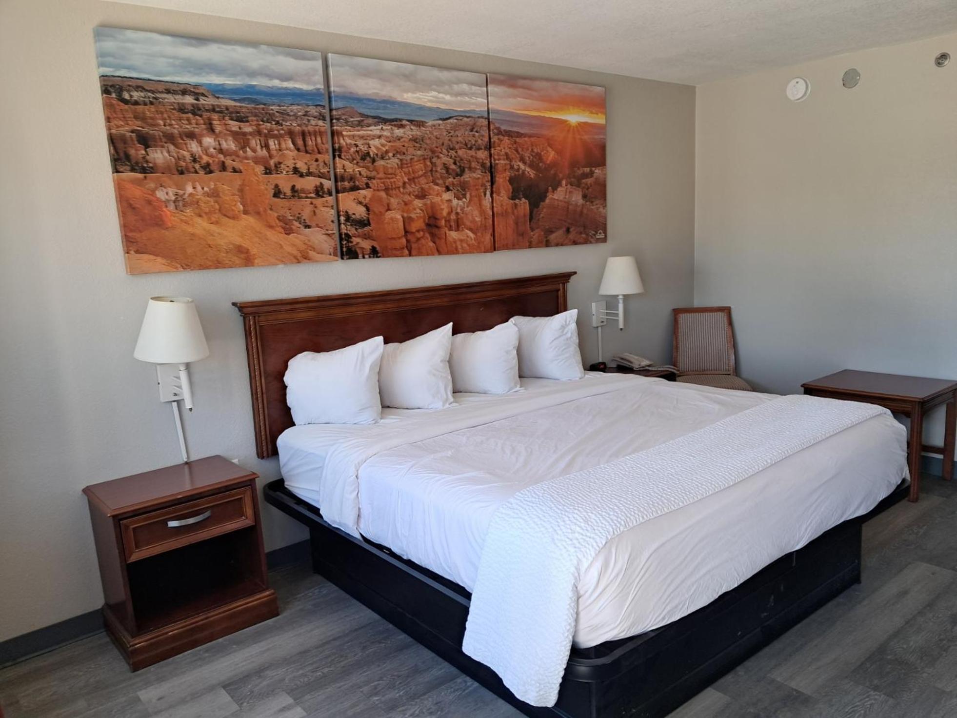 Days Inn By Wyndham Safford, Az Exterior photo